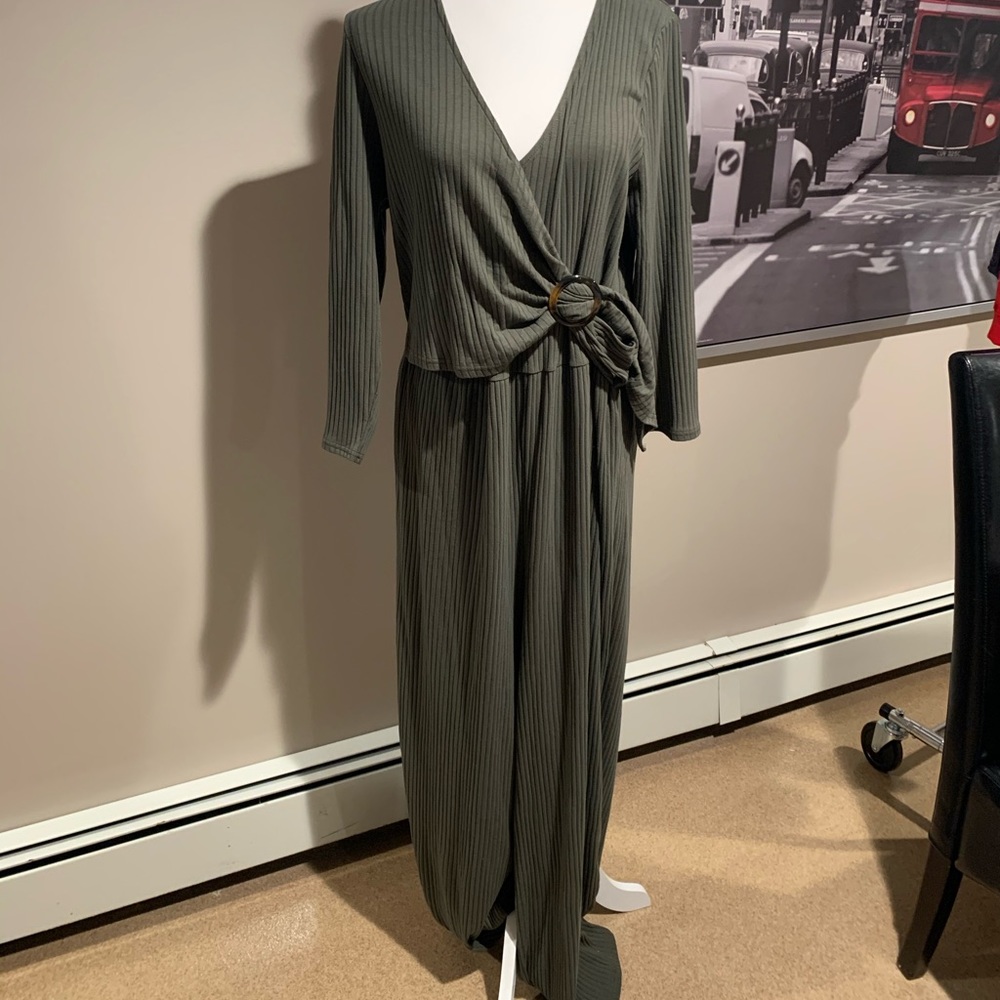 American eagle jumpsuit